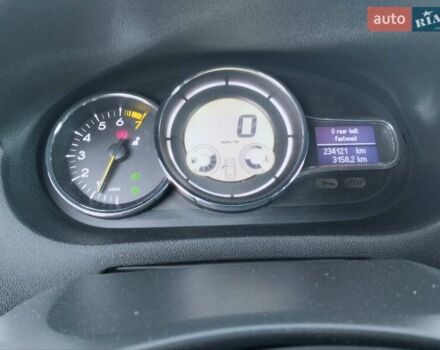 Серый Рено Меган, объемом двигателя 1.6 л и пробегом 234 тыс. км за 7500 $, фото 2 на Automoto.ua