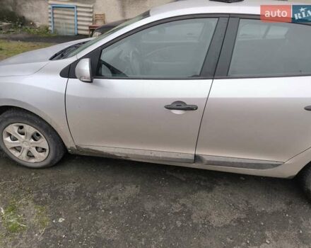 Серый Рено Меган, объемом двигателя 1.6 л и пробегом 218 тыс. км за 6500 $, фото 1 на Automoto.ua