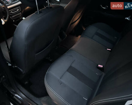 Серый Рено Меган, объемом двигателя 1.5 л и пробегом 249 тыс. км за 5900 $, фото 13 на Automoto.ua