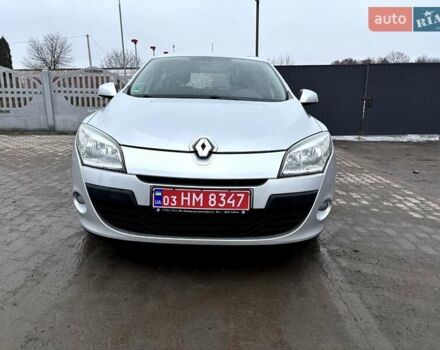 Сірий Рено Меган, об'ємом двигуна 1.6 л та пробігом 265 тис. км за 6100 $, фото 1 на Automoto.ua