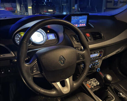 Серый Рено Меган, объемом двигателя 1.9 л и пробегом 275 тыс. км за 5999 $, фото 9 на Automoto.ua