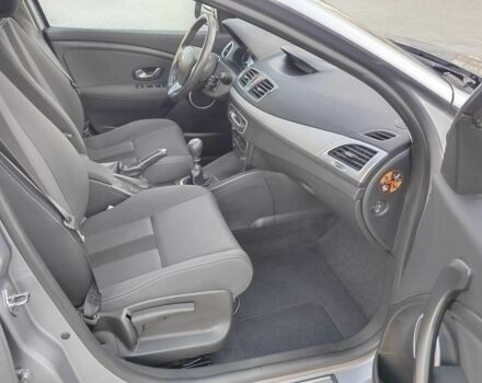 Рено Меган 2009 у Дніпро (Дніпропетровську) на Automoto.ua Сірий Рено Меган, об'ємом двигуна 1.6 л та пробігом 222 тис. км за 6800 $, фото 11 на Automoto.ua