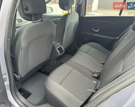 Серый Рено Меган, объемом двигателя 1.6 л и пробегом 200 тыс. км за 6250 $, фото 10 на Automoto.ua