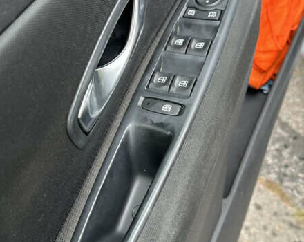 Рено Меган 2009 в Умани на Automoto.ua Серый Рено Меган, объемом двигателя 1.5 л и пробегом 381 тыс. км за 6200 $, фото 14 на Automoto.ua