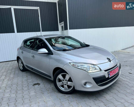 Серый Рено Меган, объемом двигателя 1.6 л и пробегом 144 тыс. км за 6699 $, фото 11 на Automoto.ua