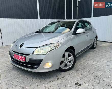 Серый Рено Меган, объемом двигателя 1.6 л и пробегом 144 тыс. км за 6699 $, фото 1 на Automoto.ua