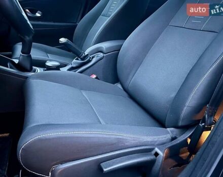 Сірий Рено Меган, об'ємом двигуна 1.6 л та пробігом 186 тис. км за 6900 $, фото 45 на Automoto.ua