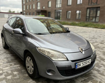 Серый Рено Меган, объемом двигателя 1.46 л и пробегом 333 тыс. км за 5200 $, фото 4 на Automoto.ua