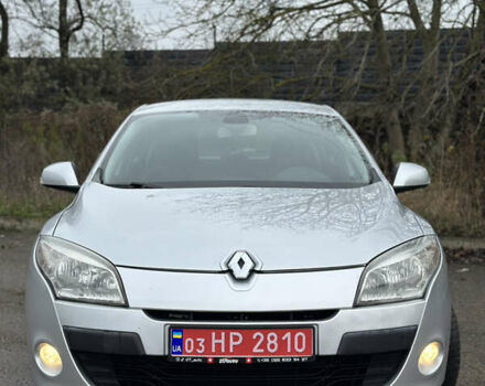 Серый Рено Меган, объемом двигателя 1.6 л и пробегом 170 тыс. км за 6500 $, фото 2 на Automoto.ua