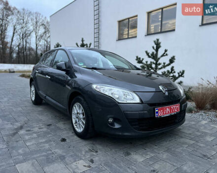 Серый Рено Меган, объемом двигателя 1.5 л и пробегом 249 тыс. км за 5900 $, фото 1 на Automoto.ua