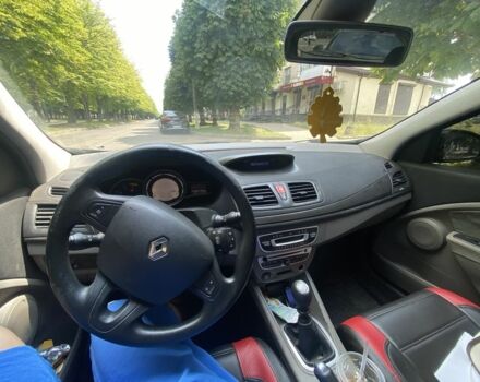 Сірий Рено Меган, об'ємом двигуна 1.5 л та пробігом 230 тис. км за 5200 $, фото 3 на Automoto.ua