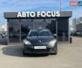 Рено Меган 2009 в Киеве на Automoto.ua Серый Рено Меган, объемом двигателя 1.46 л и пробегом 339 тыс. км за 7250 $, фото 2 на Automoto.ua
