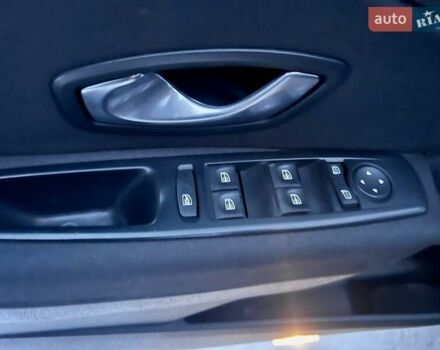 Сірий Рено Меган, об'ємом двигуна 1.6 л та пробігом 186 тис. км за 6900 $, фото 53 на Automoto.ua