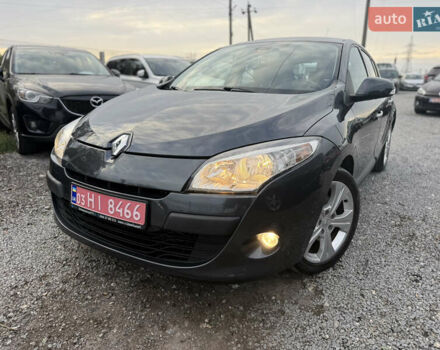 Сірий Рено Меган, об'ємом двигуна 2 л та пробігом 160 тис. км за 7499 $, фото 10 на Automoto.ua