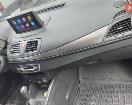 Сірий Рено Меган, об'ємом двигуна 1.6 л та пробігом 268 тис. км за 4000 $, фото 4 на Automoto.ua