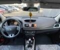 Рено Меган 2009 в Киеве на Automoto.ua Серый Рено Меган, объемом двигателя 1.5 л и пробегом 339 тыс. км за 7290 $, фото 13 на Automoto.ua