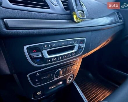 Сірий Рено Меган, об'ємом двигуна 1.6 л та пробігом 186 тис. км за 6900 $, фото 60 на Automoto.ua