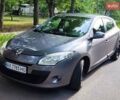 Рено Меган 2009 в Харькове на Automoto.ua Серый Рено Меган, объемом двигателя 1.6 л и пробегом 199 тыс. км за 6500 $, фото 1 на Automoto.ua