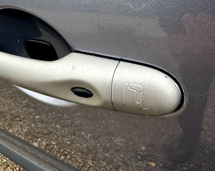 Серый Рено Меган, объемом двигателя 1.6 л и пробегом 232 тыс. км за 6900 $, фото 4 на Automoto.ua