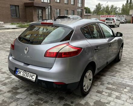 Серый Рено Меган, объемом двигателя 1.46 л и пробегом 333 тыс. км за 5200 $, фото 15 на Automoto.ua