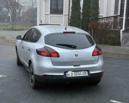 Сірий Рено Меган, об'ємом двигуна 1.5 л та пробігом 300 тис. км за 4499 $, фото 3 на Automoto.ua