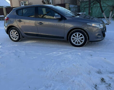 Сірий Рено Меган, об'ємом двигуна 1.6 л та пробігом 193 тис. км за 6700 $, фото 12 на Automoto.ua