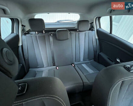 Серый Рено Меган, объемом двигателя 1.6 л и пробегом 144 тыс. км за 6699 $, фото 18 на Automoto.ua