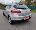 Рено Меган 2009 у Барышевке на Automoto.ua Сірий Рено Меган, об'ємом двигуна 1.6 л та пробігом 185 тис. км за 6950 $, фото 8 на Automoto.ua