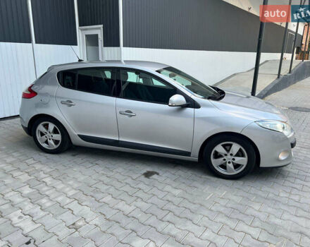 Серый Рено Меган, объемом двигателя 1.6 л и пробегом 144 тыс. км за 6699 $, фото 10 на Automoto.ua