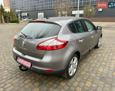 Сірий Рено Меган, об'ємом двигуна 1.6 л та пробігом 156 тис. км за 8350 $, фото 4 на Automoto.ua