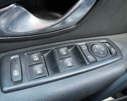Рено Меган 2009 в Киеве на Automoto.ua Серый Рено Меган, объемом двигателя 1.5 л и пробегом 339 тыс. км за 7290 $, фото 14 на Automoto.ua