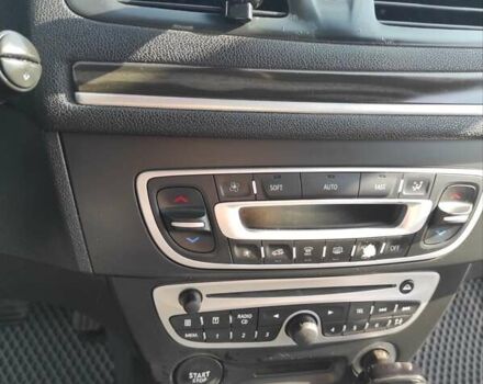 Сірий Рено Меган, об'ємом двигуна 1.5 л та пробігом 285 тис. км за 6500 $, фото 3 на Automoto.ua