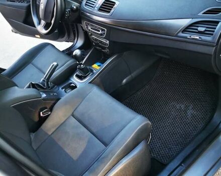 Сірий Рено Меган, об'ємом двигуна 1.5 л та пробігом 259 тис. км за 5900 $, фото 17 на Automoto.ua