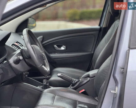 Серый Рено Меган, объемом двигателя 1.6 л и пробегом 193 тыс. км за 5999 $, фото 38 на Automoto.ua