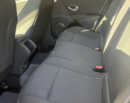 Серый Рено Меган, объемом двигателя 1.6 л и пробегом 303 тыс. км за 6500 $, фото 29 на Automoto.ua