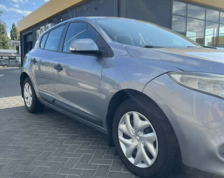 Рено Меган 2010 в Днепре (Днепропетровске) на Automoto.ua Серый Рено Меган, объемом двигателя 1.5 л и пробегом 326 тыс. км за 5550 $, фото 6 на Automoto.ua