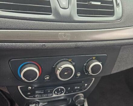 Рено Меган 2010 в Виннице на Automoto.ua Серый Рено Меган, объемом двигателя 1.6 л и пробегом 186 тыс. км за 6150 $, фото 8 на Automoto.ua