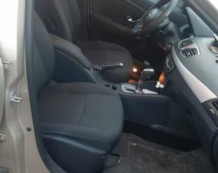 Серый Рено Меган, объемом двигателя 1.6 л и пробегом 215 тыс. км за 5999 $, фото 11 на Automoto.ua