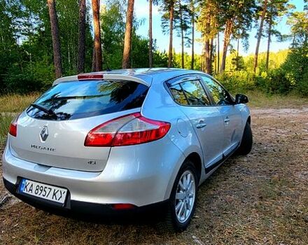 Серый Рено Меган, объемом двигателя 1.5 л и пробегом 348 тыс. км за 5250 $, фото 3 на Automoto.ua
