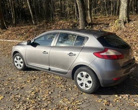 Серый Рено Меган, объемом двигателя 1.6 л и пробегом 303 тыс. км за 6500 $, фото 1 на Automoto.ua