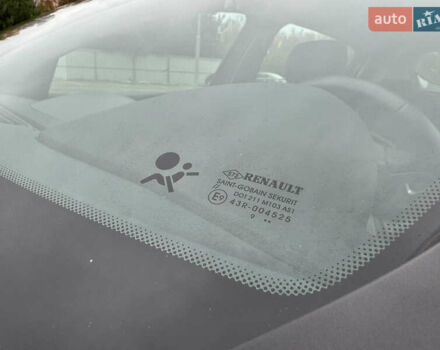 Серый Рено Меган, объемом двигателя 1.6 л и пробегом 164 тыс. км за 8000 $, фото 50 на Automoto.ua