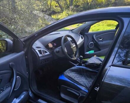 Серый Рено Меган, объемом двигателя 1.46 л и пробегом 178 тыс. км за 5600 $, фото 11 на Automoto.ua