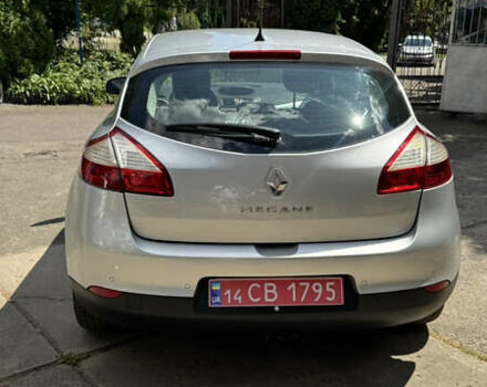 Сірий Рено Меган, об'ємом двигуна 1.6 л та пробігом 152 тис. км за 6900 $, фото 5 на Automoto.ua