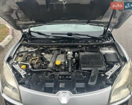 Серый Рено Меган, объемом двигателя 1.46 л и пробегом 322 тыс. км за 5800 $, фото 13 на Automoto.ua