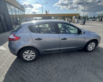 Рено Меган 2010 в Днепре (Днепропетровске) на Automoto.ua Серый Рено Меган, объемом двигателя 1.5 л и пробегом 326 тыс. км за 5550 $, фото 5 на Automoto.ua