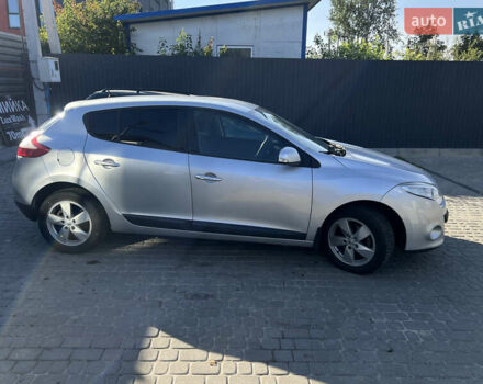 Серый Рено Меган, объемом двигателя 1.6 л и пробегом 251 тыс. км за 6000 $, фото 11 на Automoto.ua