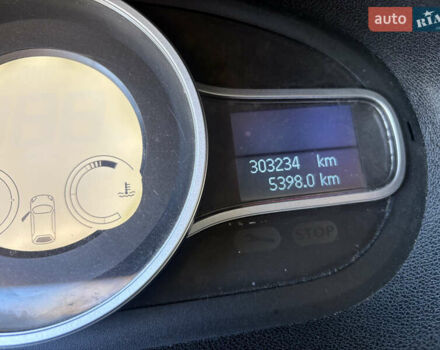 Серый Рено Меган, объемом двигателя 1.6 л и пробегом 303 тыс. км за 6500 $, фото 14 на Automoto.ua