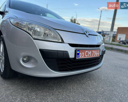 Серый Рено Меган, объемом двигателя 1.6 л и пробегом 180 тыс. км за 6550 $, фото 23 на Automoto.ua