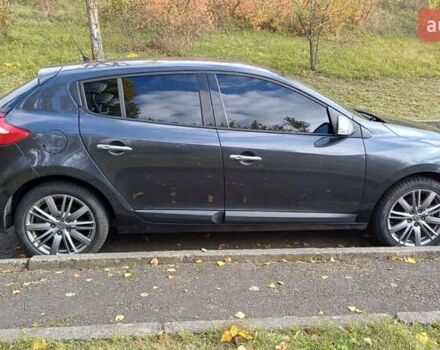 Рено Меган 2010 в Ровно на Automoto.ua Серый Рено Меган, объемом двигателя 1.46 л и пробегом 286 тыс. км за 5500 $, фото 6 на Automoto.ua