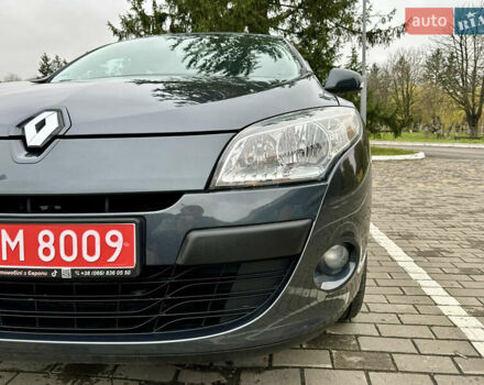 Серый Рено Меган, объемом двигателя 1.6 л и пробегом 164 тыс. км за 8000 $, фото 21 на Automoto.ua